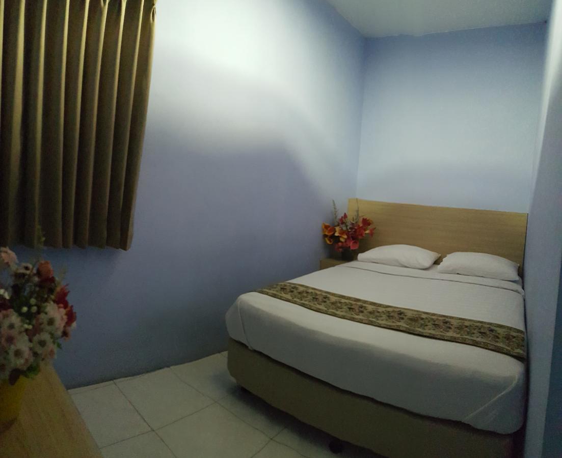 C.Stone Hotel Surabaja Zewnętrze zdjęcie